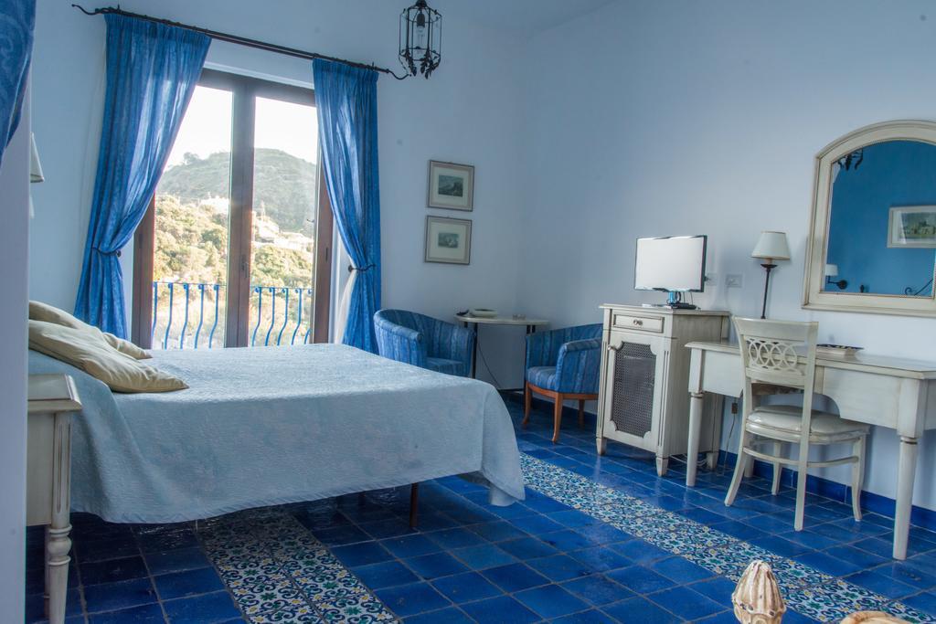 Hotel Rocce Azzurre Lipari  Exterior foto