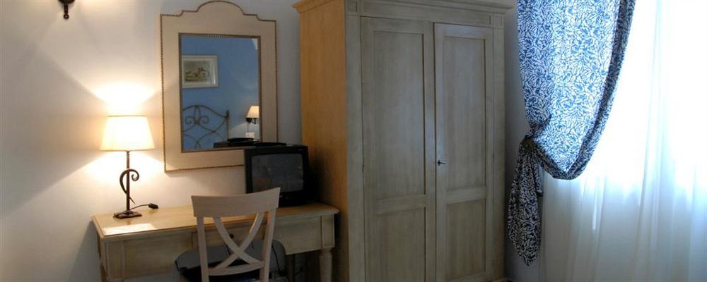 Hotel Rocce Azzurre Lipari  Exterior foto